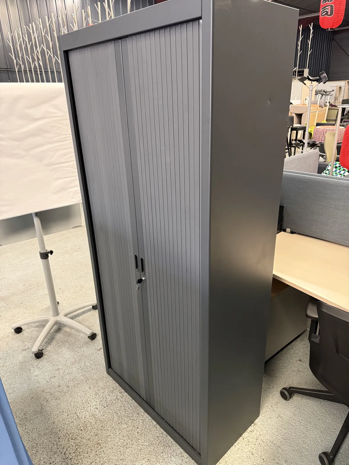 Armoire de rangement grise en plastique pour bureau, photo 2