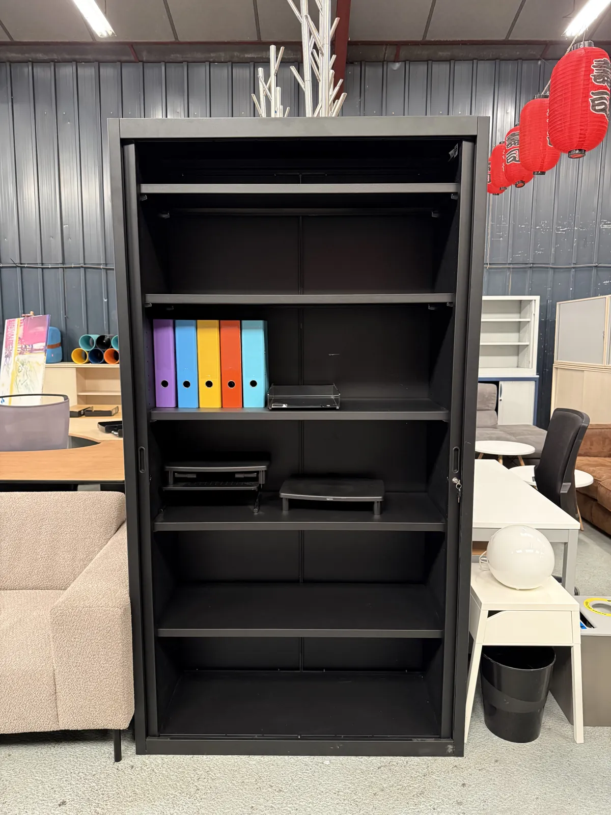 Armoire de rangement noire en plastique pour bureau, photo 2