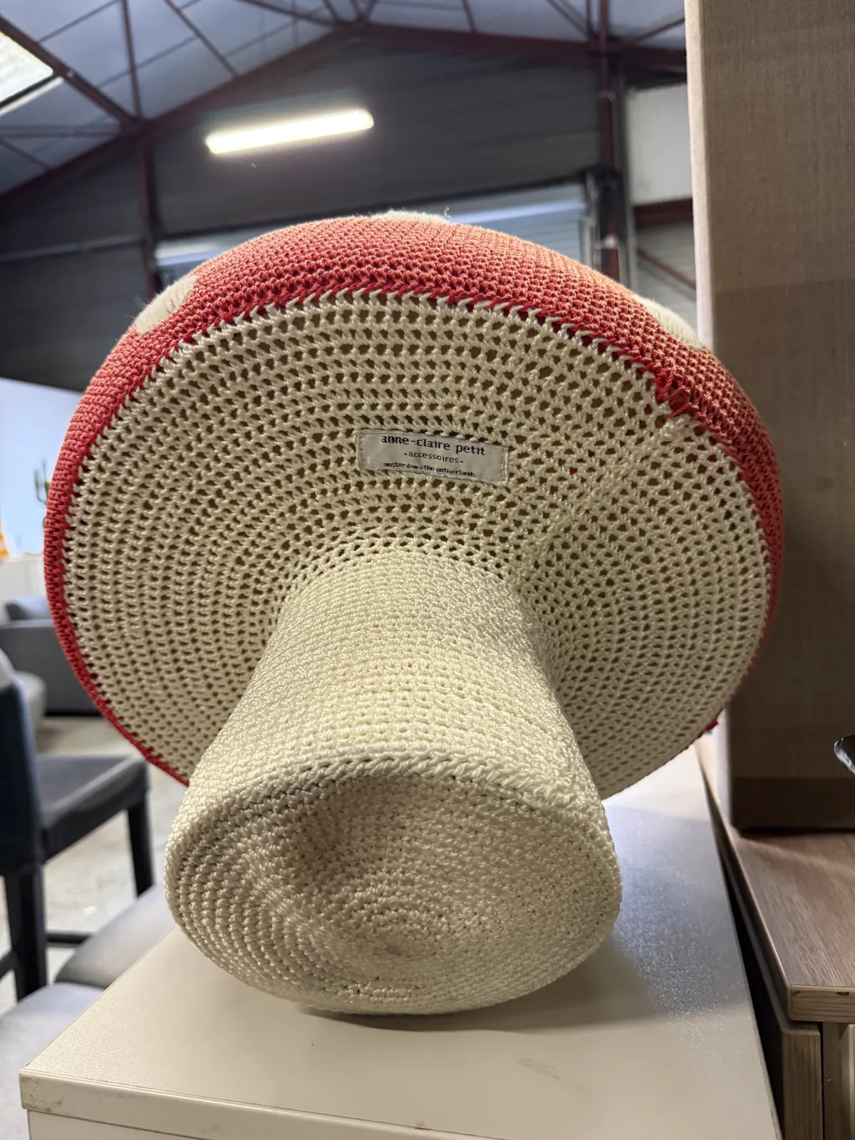 Champignon décoratif en tissu rouge et blanc Anne-claire Petit, photo 2